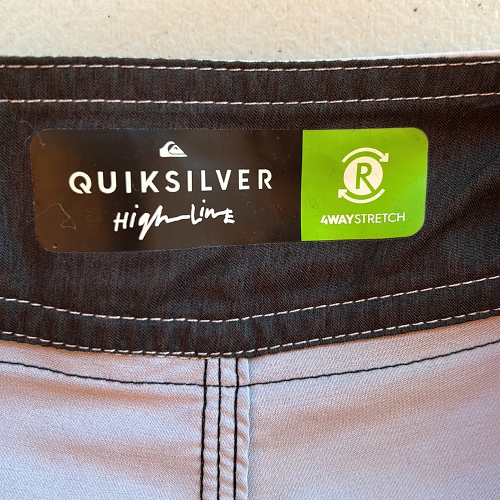 Quicksilver Board Short (31) - Picture 7 of 13